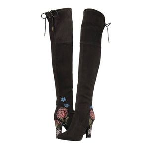 NWOB Guess “Albizia” Over The Knee Boot